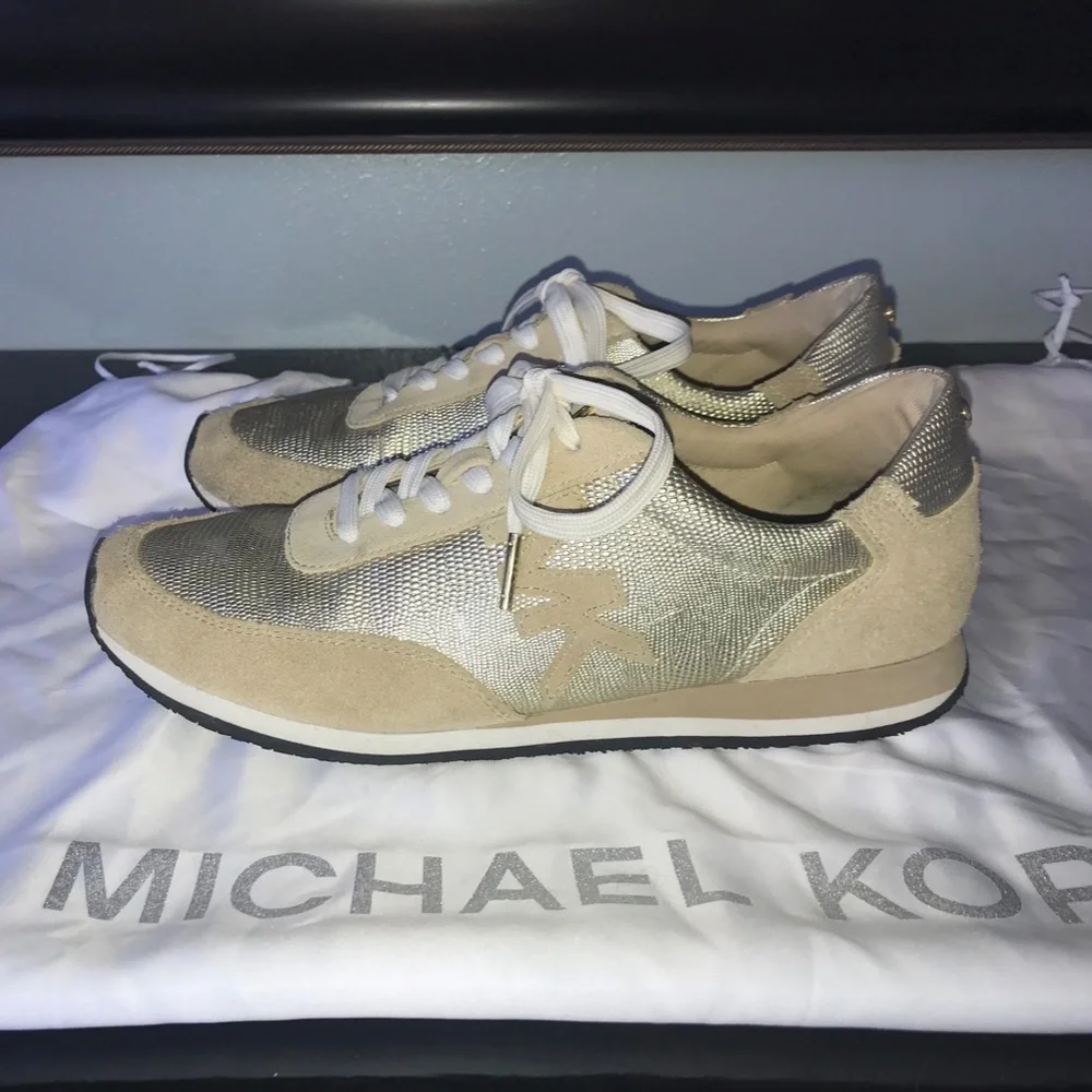 Michael Kors Gold Standard Tennis Shoes / Sneakers Size 8